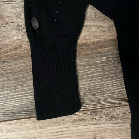 Jlo black cardigan w/pockets! - Picture 2 of 3